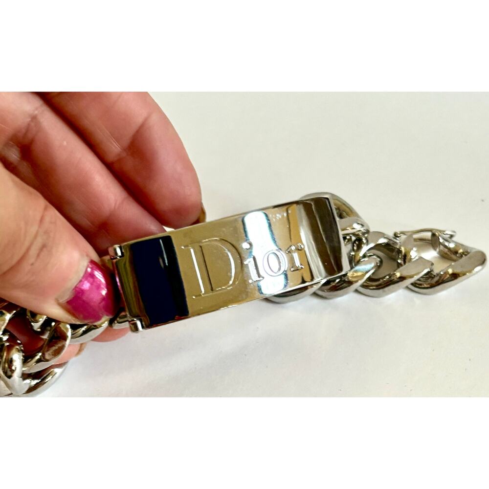 Dior Silver Chain Bracelet with Hidden Lipstick – Rare Collector’s Piece - Picture 3 of 5